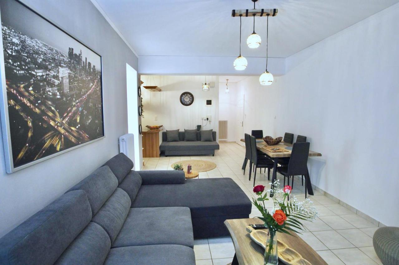 Angelina'S Boutique Suite In Nafplio City Exterior photo